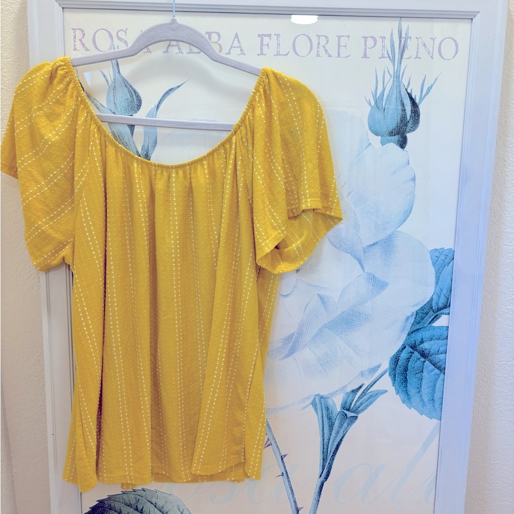 Swishy off the shoulder golden T-shirt